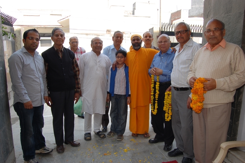 Swami Tejomaya Nanda Ji
